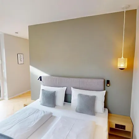 Cozy Seaside Apartment
